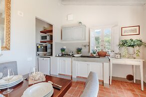 La Macina Farmhouse in Matraia