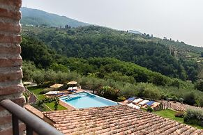 La Macina Farmhouse in Matraia