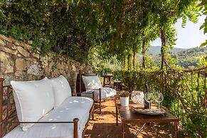 La Macina Farmhouse in Matraia