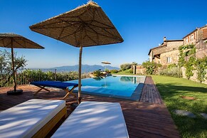 La Macina Farmhouse in Matraia