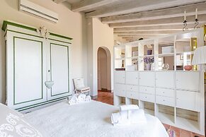 La Macina Farmhouse in Matraia