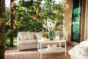 Melograno Farmhouse in Capannori