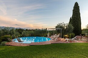 Melograno Farmhouse in Capannori