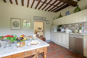 Melograno Farmhouse in Capannori