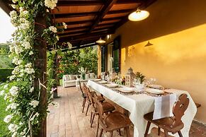 Melograno Farmhouse in Capannori