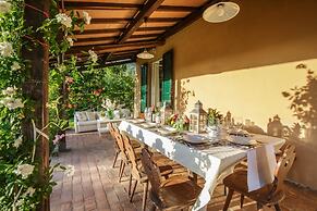 Melograno Farmhouse in Capannori