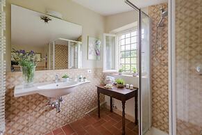 Melograno Farmhouse in Capannori