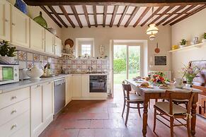 Melograno Farmhouse in Capannori