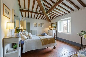 Melograno Farmhouse in Capannori