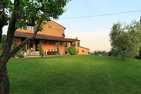 Melograno Farmhouse in Capannori
