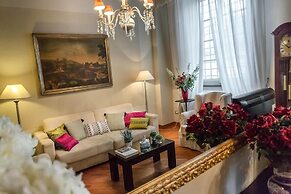 Casa Opera in Lucca With 2 Bedrooms and 2 Bathrooms