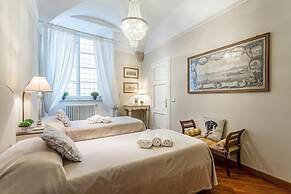 Casa Opera in Lucca With 2 Bedrooms and 2 Bathrooms