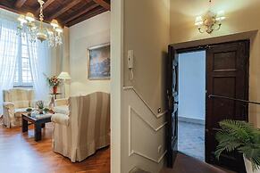 Casa Opera in Lucca With 2 Bedrooms and 2 Bathrooms