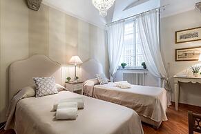 Casa Opera in Lucca With 2 Bedrooms and 2 Bathrooms