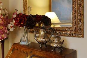 Casa Opera in Lucca With 2 Bedrooms and 2 Bathrooms