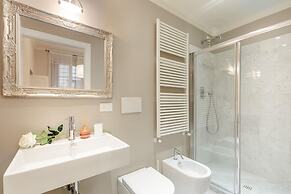 Casa Betta in Lucca With 2 Bedrooms and 2 Bathrooms