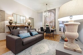 Casa Betta in Lucca With 2 Bedrooms and 2 Bathrooms