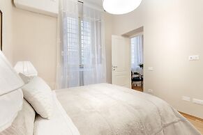 Casa Betta in Lucca With 2 Bedrooms and 2 Bathrooms