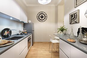 Casa Betta in Lucca With 2 Bedrooms and 2 Bathrooms