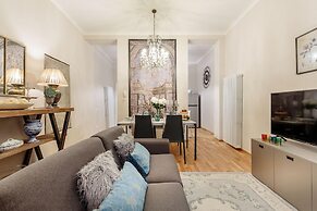 Casa Betta in Lucca With 2 Bedrooms and 2 Bathrooms