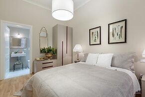 Casa Betta in Lucca With 2 Bedrooms and 2 Bathrooms