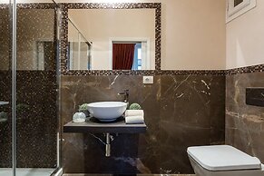 Casa Vera in Lucca With 2 Bedrooms and 2 Bathrooms