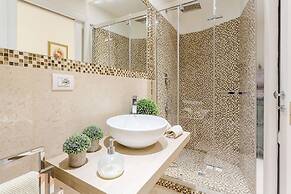 Casa Vera in Lucca With 2 Bedrooms and 2 Bathrooms