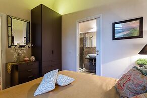 Casa Vera in Lucca With 2 Bedrooms and 2 Bathrooms