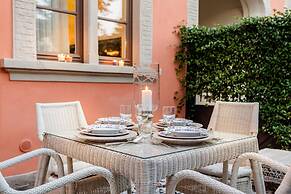 Casa Vera in Lucca With 2 Bedrooms and 2 Bathrooms