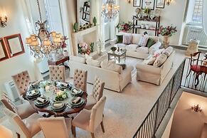 Casa Poggi in Lucca With 5 Bedrooms and 3 Bathrooms