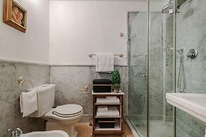 Casa Poggi in Lucca With 5 Bedrooms and 3 Bathrooms