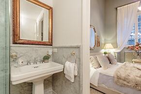 Casa Poggi in Lucca With 5 Bedrooms and 3 Bathrooms