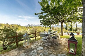 Villa D Amico in Lucca