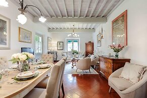 Villa D Amico in Lucca