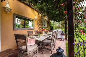 Villa D Amico in Lucca