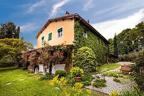 Villa D Amico in Lucca