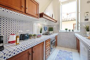 Casa Santa Croce in Lucca