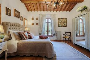 Villa Medicea in Orentano