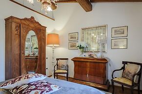 Villa Medicea in Orentano