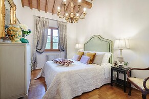 Villa Medicea in Orentano