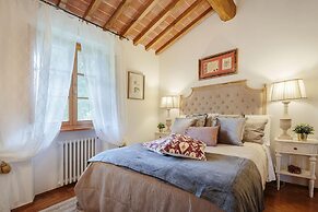 Villa Medicea in Orentano