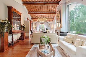 Villa Medicea in Orentano