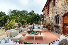 Villa Medicea in Orentano