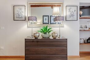 Casa Arias in Lucca With 2 Bedrooms and 1 Bathrooms