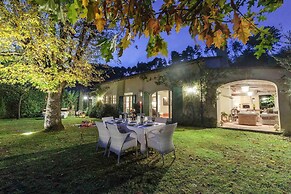 Villa Label in Camaiore
