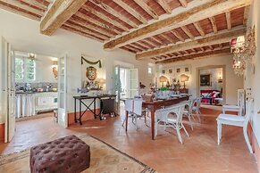 Villa Label in Camaiore