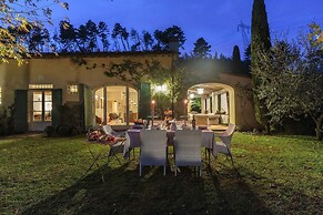Villa Label in Camaiore