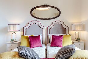 The Park View Apartment