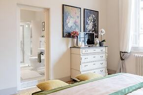 The Park View Apartment