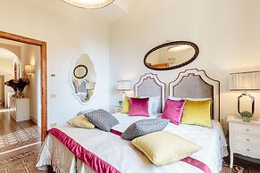 The Park View Apartment